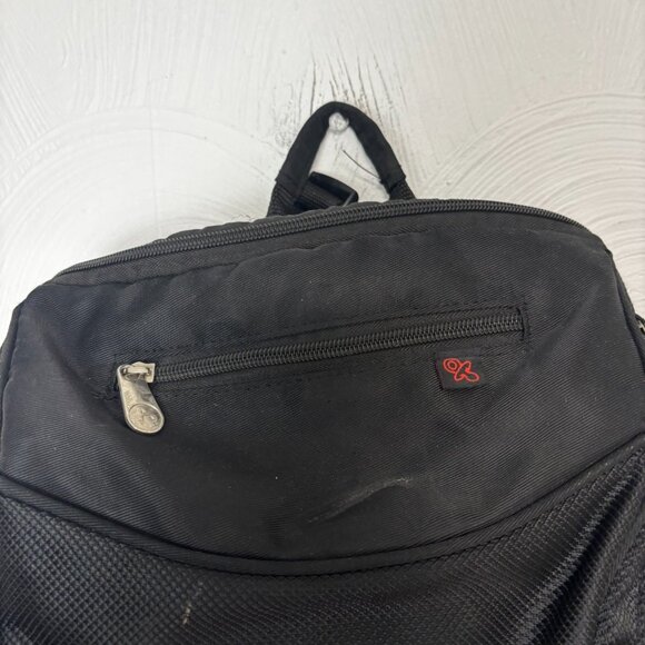 Fisher-Price Black Diaper Backpack w/ Wipe Pocket & Insulated Bottle Holder - Picture 4 of 6